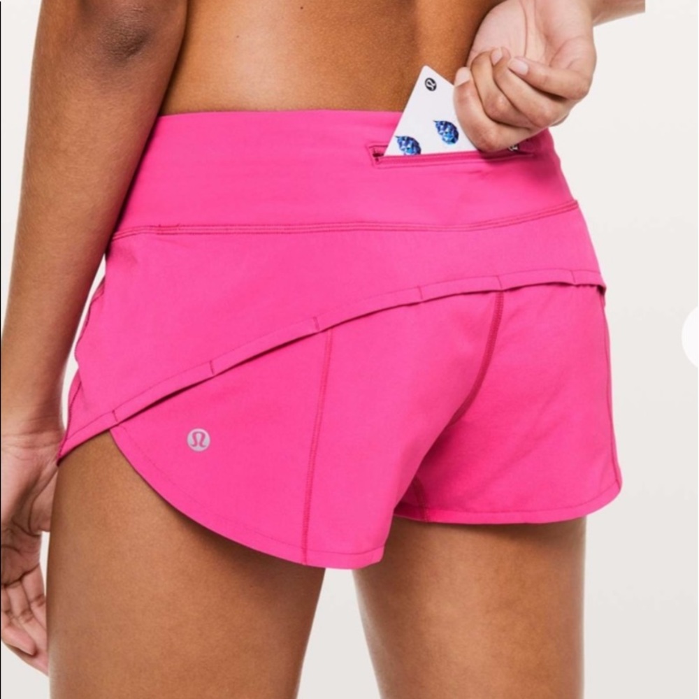 Lululemon Sonic Pink Speed Up LR Short 2.5” NWT